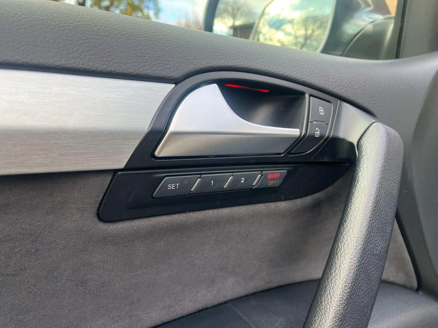 Used Audi Q7 2015 for sale - 76701129: Photo 19