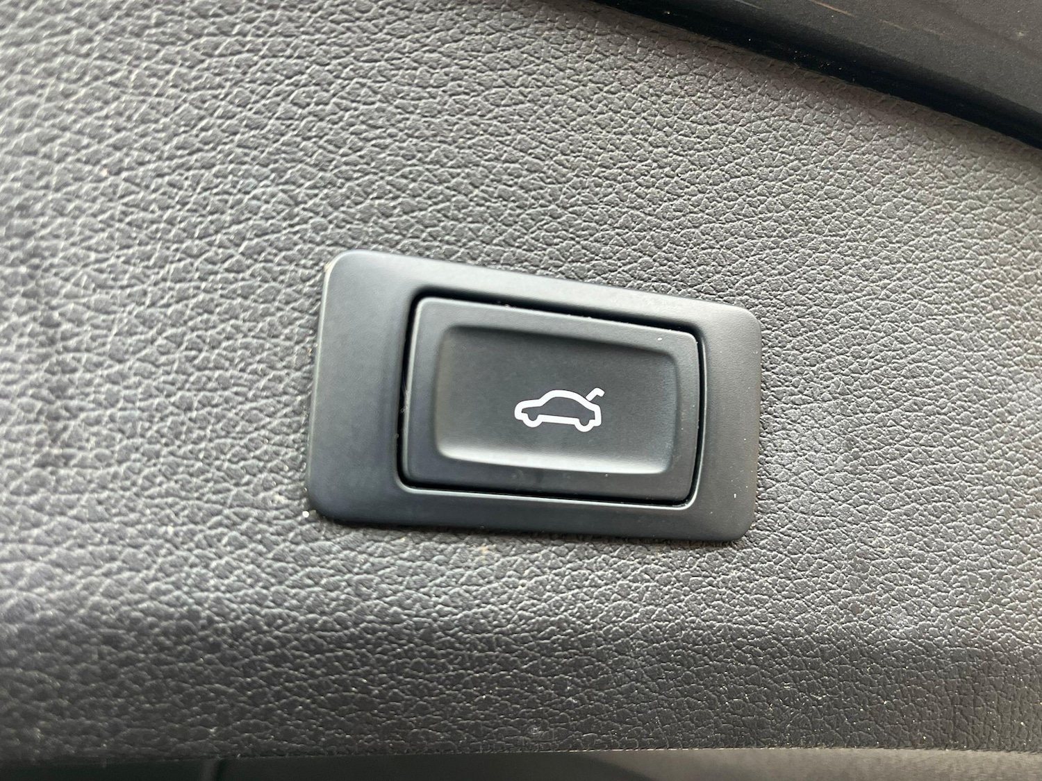 Used Audi Q7 2015 for sale - 76701129: Photo 21