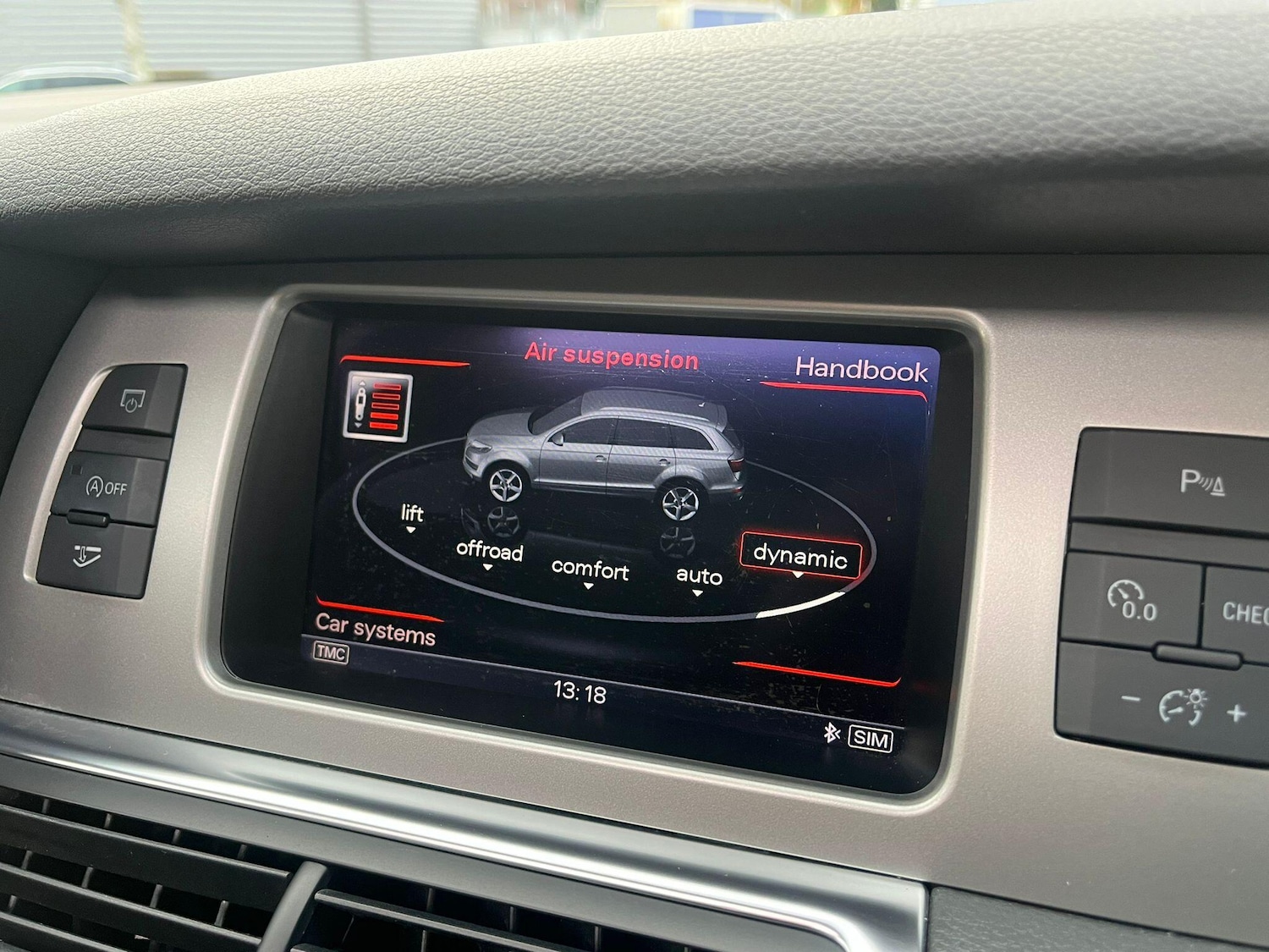 Used Audi Q7 2015 for sale - 76701129: Photo 31