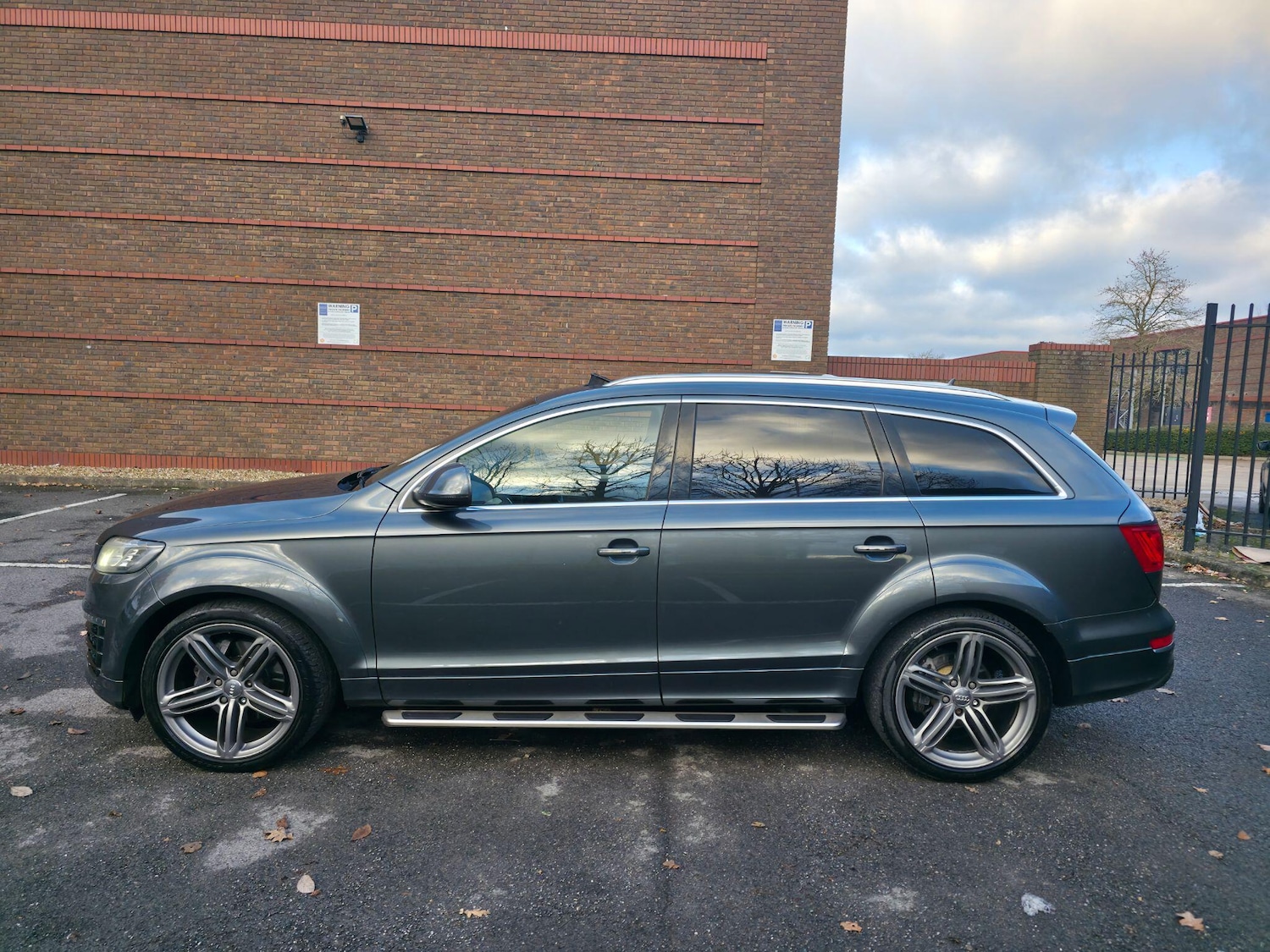 Used Audi Q7 2015 for sale - 76701129: Photo 6