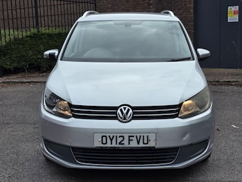 Used Volkswagen Touran 2012 for sale - 75646537: Photo