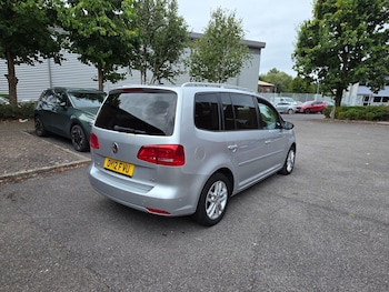 Used Volkswagen Touran 2012 for sale - 75646537: Photo