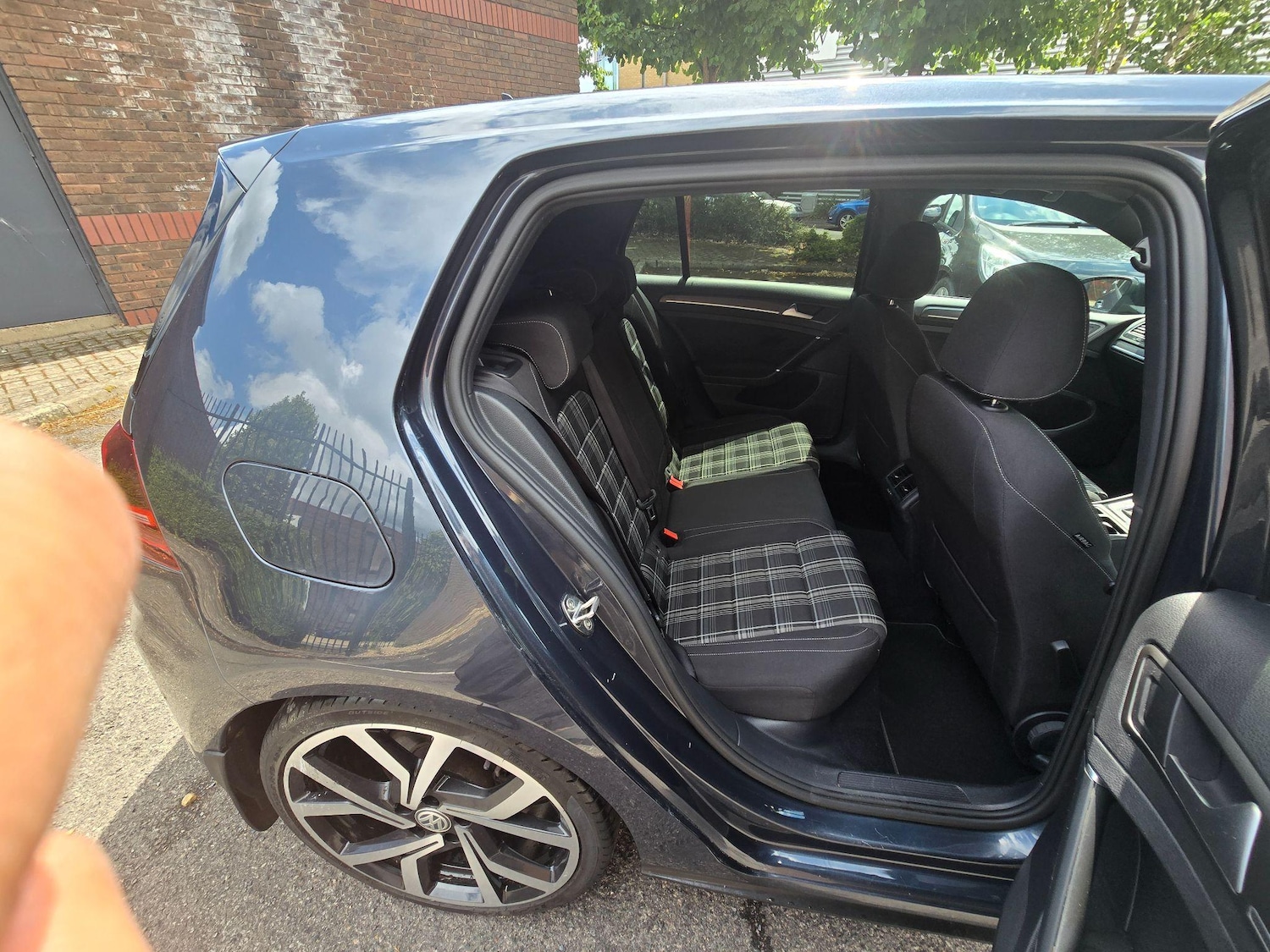 Vehicle 19