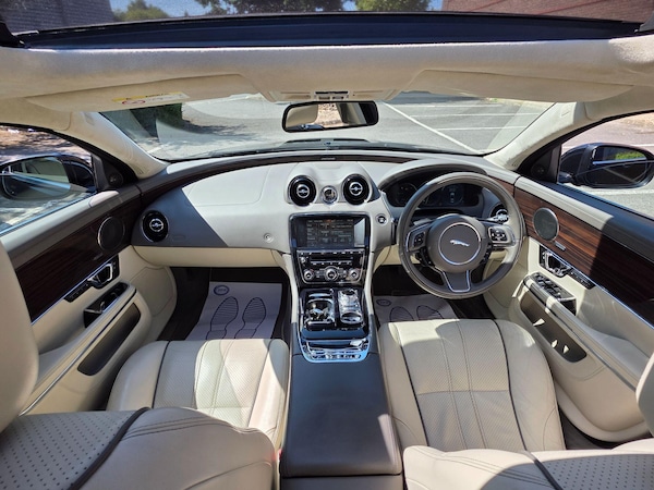 Used Jaguar XJ 2014 for sale - 75508318: Photo 13