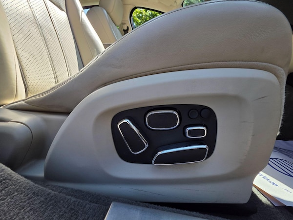 Used Jaguar XJ 2014 for sale - 75508318: Photo 20