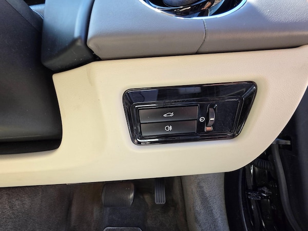 Used Jaguar XJ 2014 for sale - 75508318: Photo 22