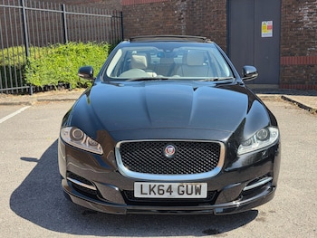 Used Jaguar XJ 2014 for sale - 75508318: Photo