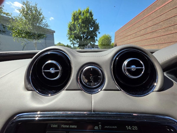 Used Jaguar XJ 2014 for sale - 75508318: Photo 45