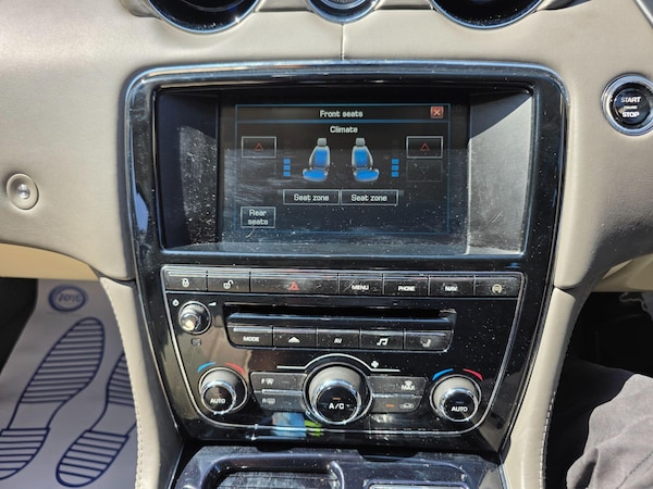 Used Jaguar XJ 2014 for sale - 75508318: Photo 53
