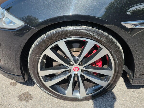 Used Jaguar XJ 2014 for sale - 75508318: Photo 57