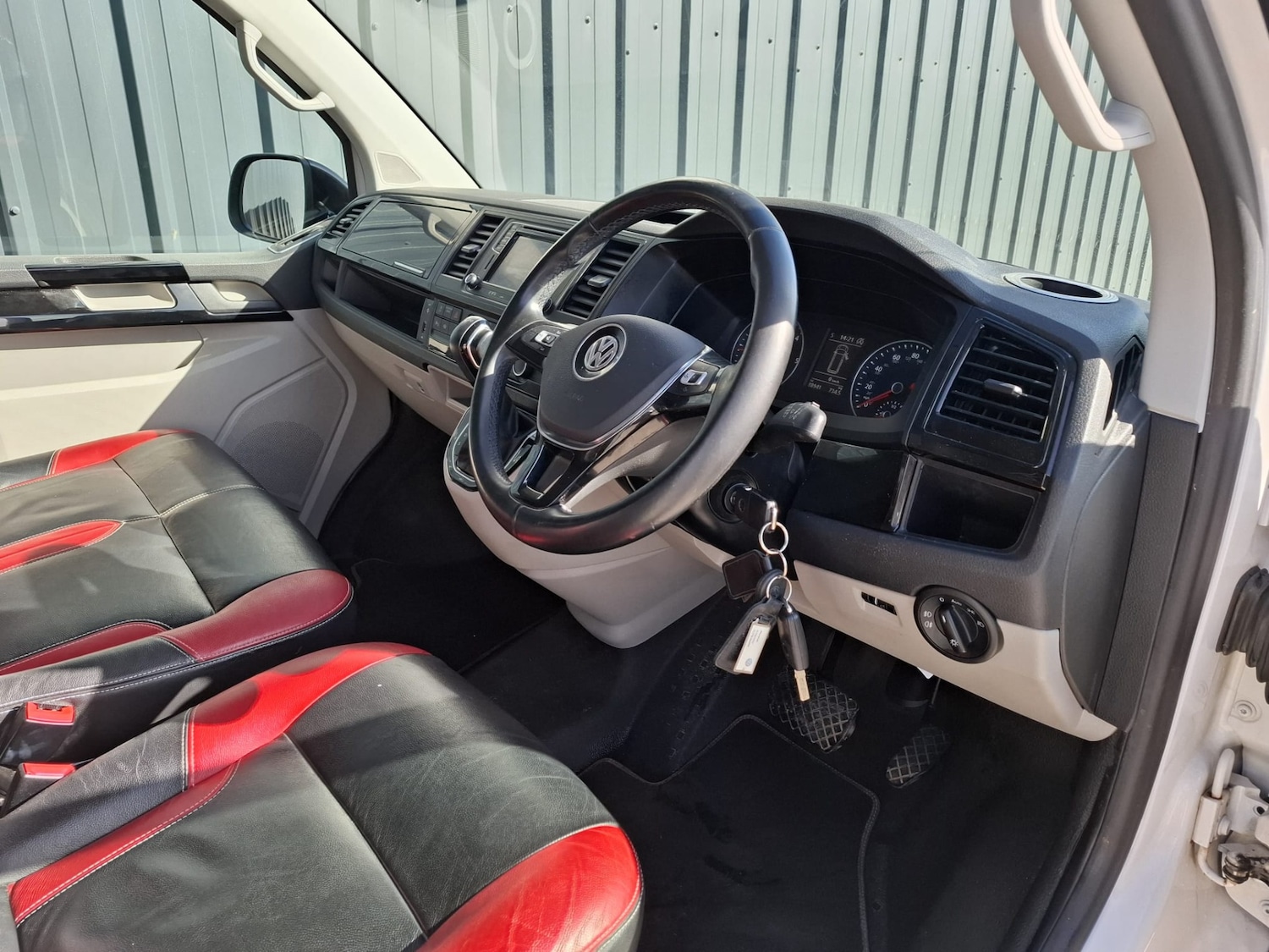 Used Volkswagen Transporter 2016 for sale - 77917563: Photo 11