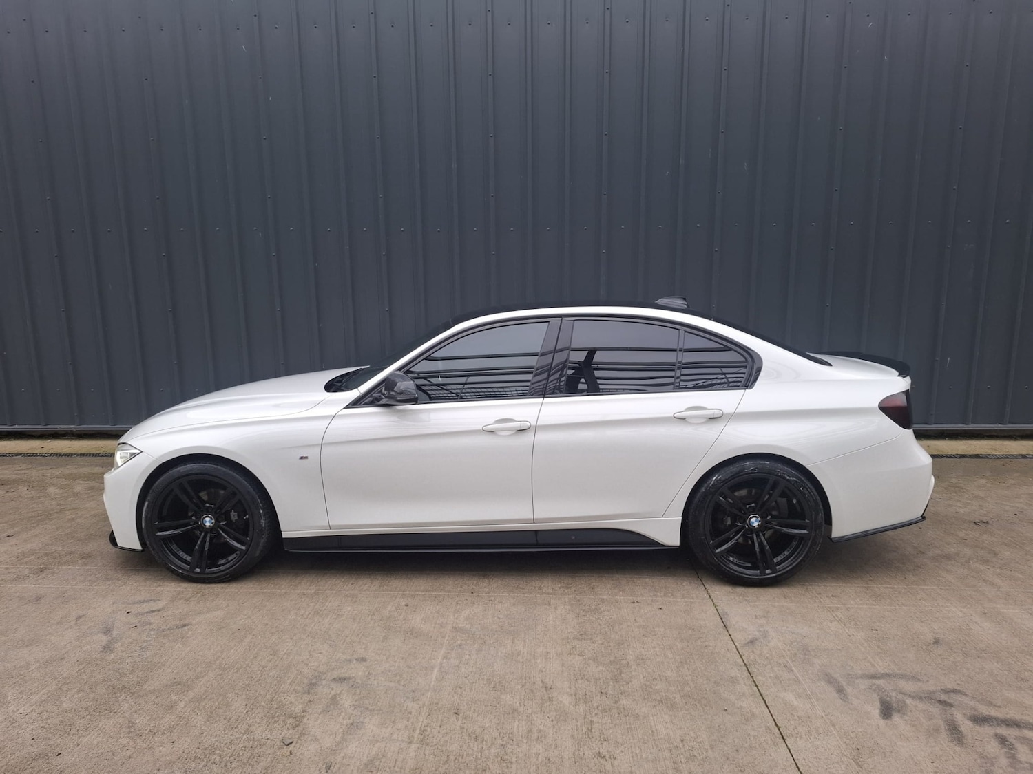 Used BMW 3 Series 2015 for sale - 76557044: Photo 12