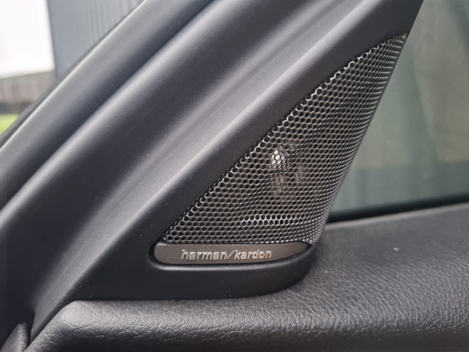 Used BMW 3 Series 2015 for sale - 76557044: Photo 17