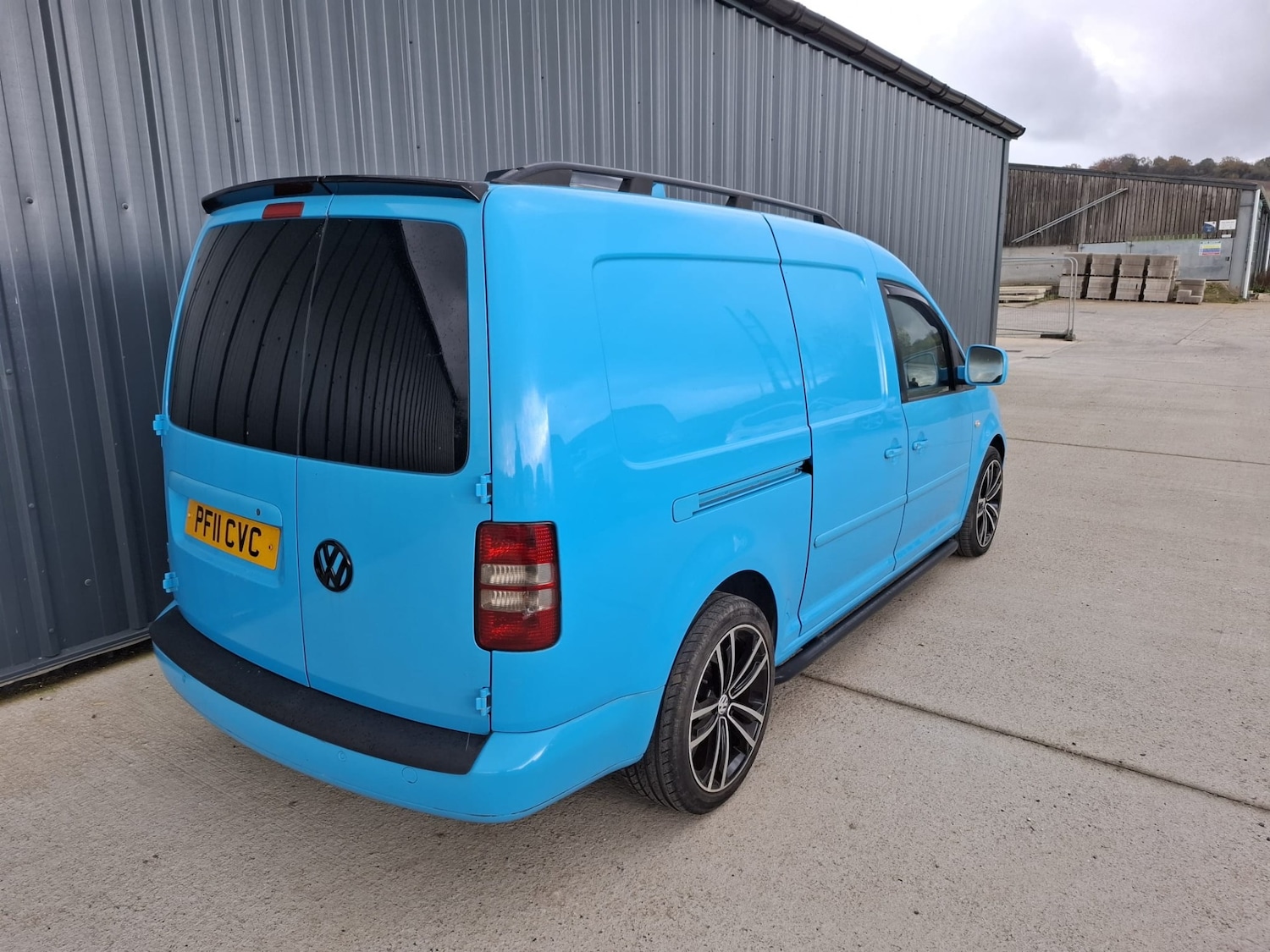 Used Volkswagen Caddy Maxi 2011 for sale - 76492304: Photo 15