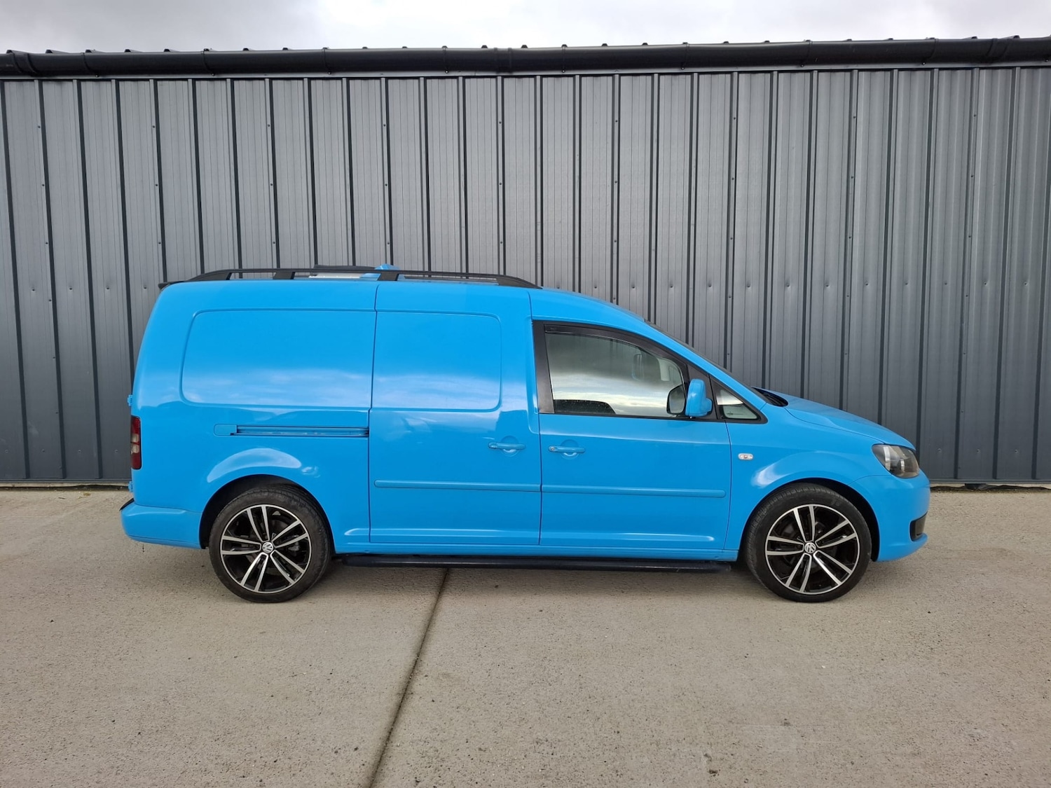 Used Volkswagen Caddy Maxi 2011 for sale - 76492304: Photo 17