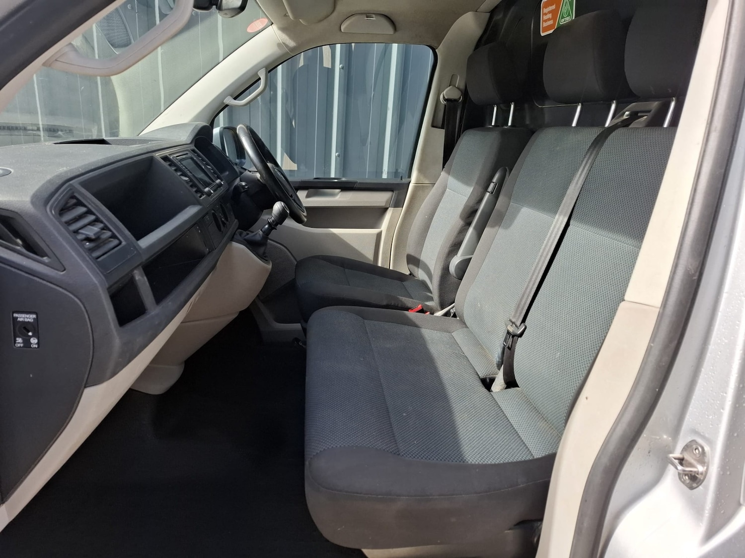 Used Volkswagen Transporter 2017 for sale - 77916083: Photo 12