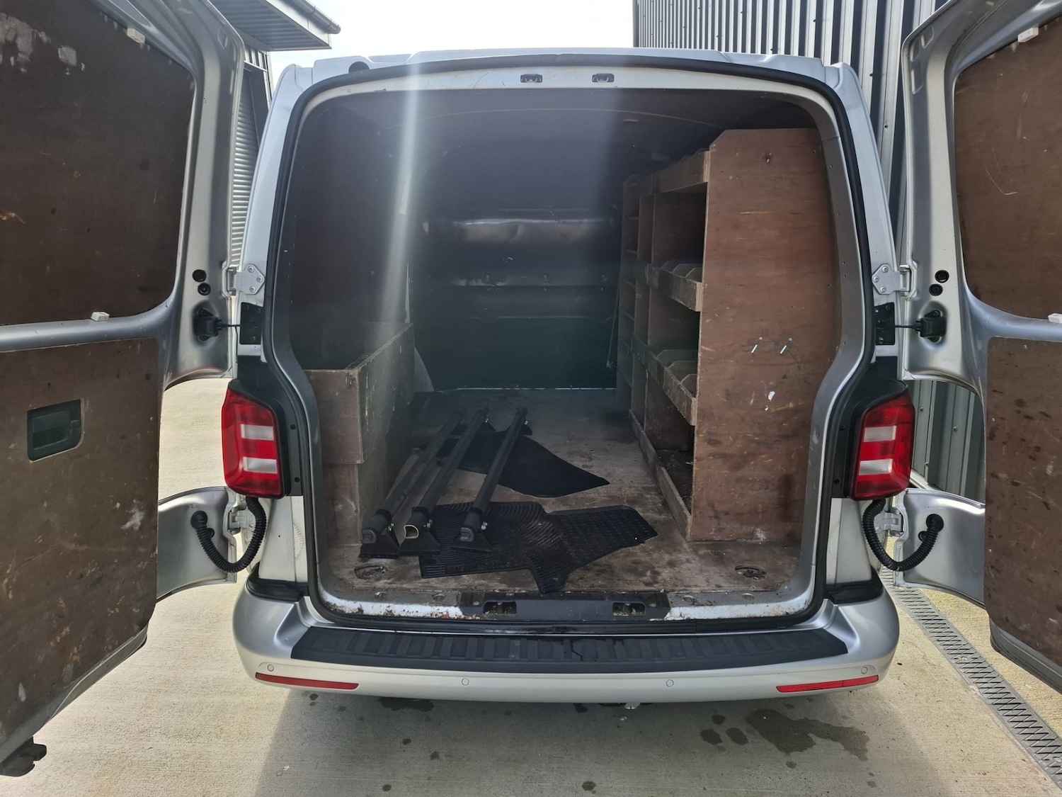 Used Volkswagen Transporter 2017 for sale - 77916083: Photo 14