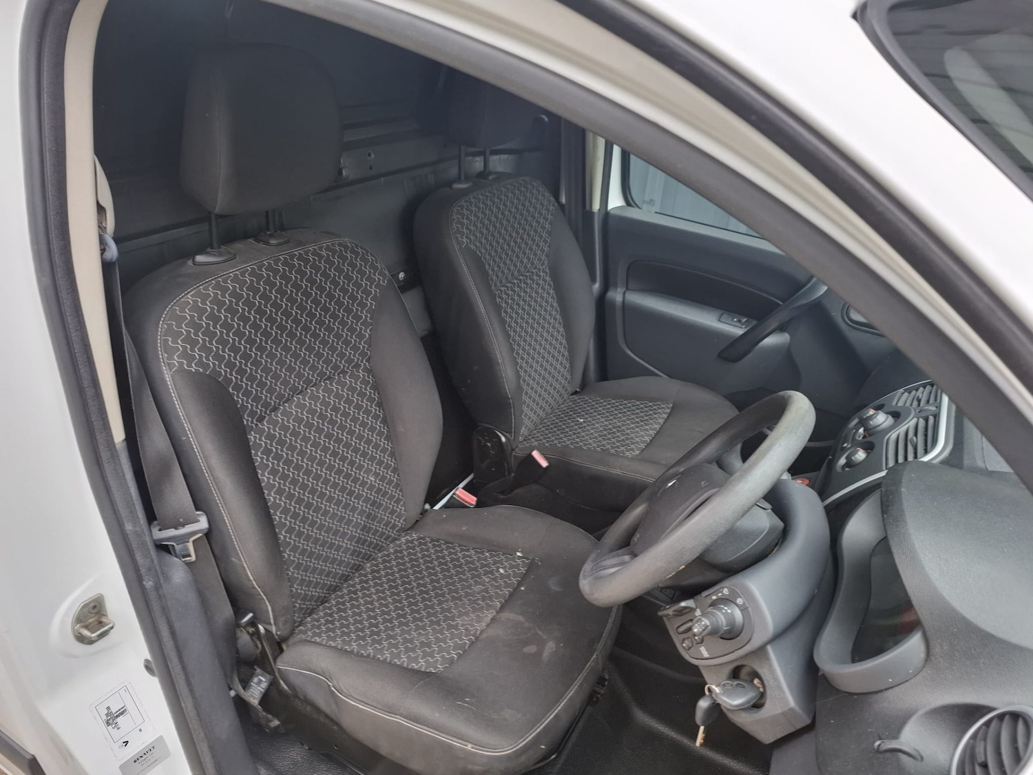 Used Renault Kangoo 2015 for sale - 77810703: Photo 12