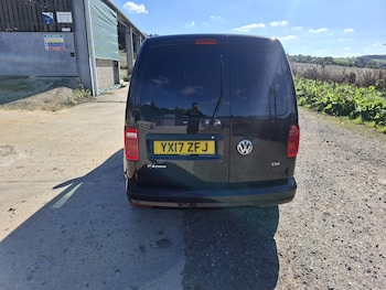 Used Volkswagen Caddy 2017 for sale - 76115271: Photo