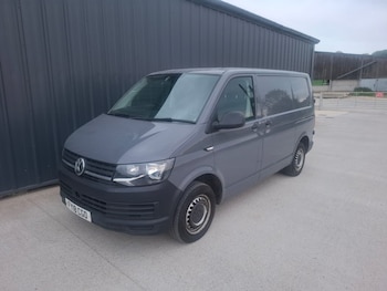 Used Volkswagen Transporter 2018 for sale - 78460281: Photo