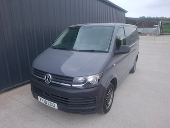 Used Volkswagen Transporter 2018 for sale - 78460281: Photo