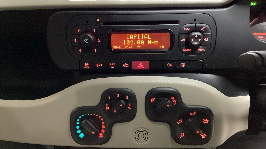 Used Fiat Panda 2014 for sale - 76770296: Photo 17