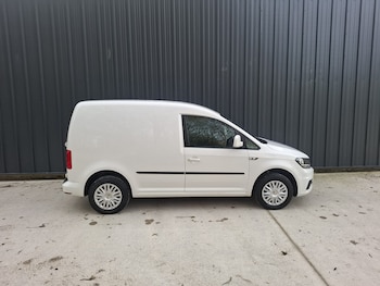 Used Volkswagen Caddy 2018 for sale - 77578560: Photo