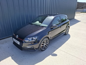 Used Volkswagen Polo 2016 for sale - 78980093: Photo