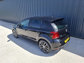 Used Volkswagen Polo 2016 for sale - 78980093: Photo