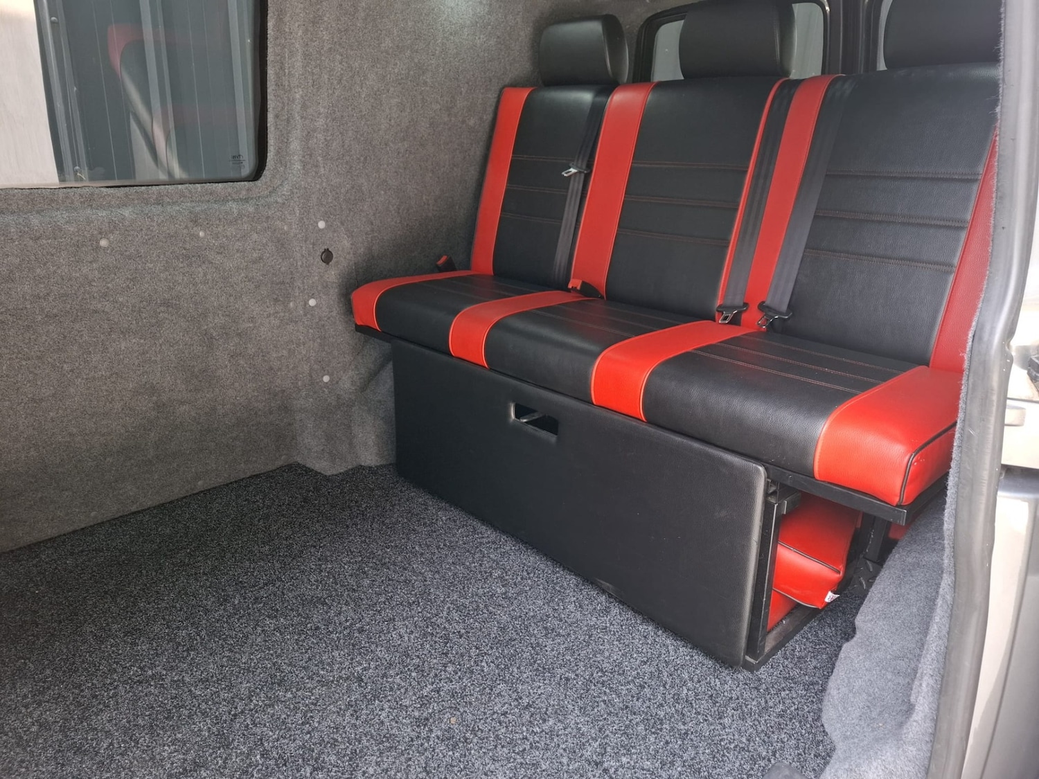 Used Volkswagen Transporter 2011 for sale - 76758990: Photo 7