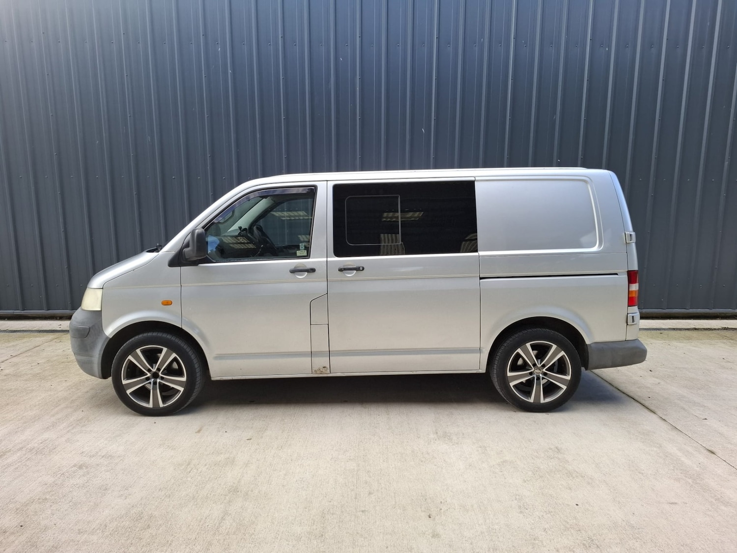 Used Volkswagen Transporter 2004 for sale - 76343834: Photo 4