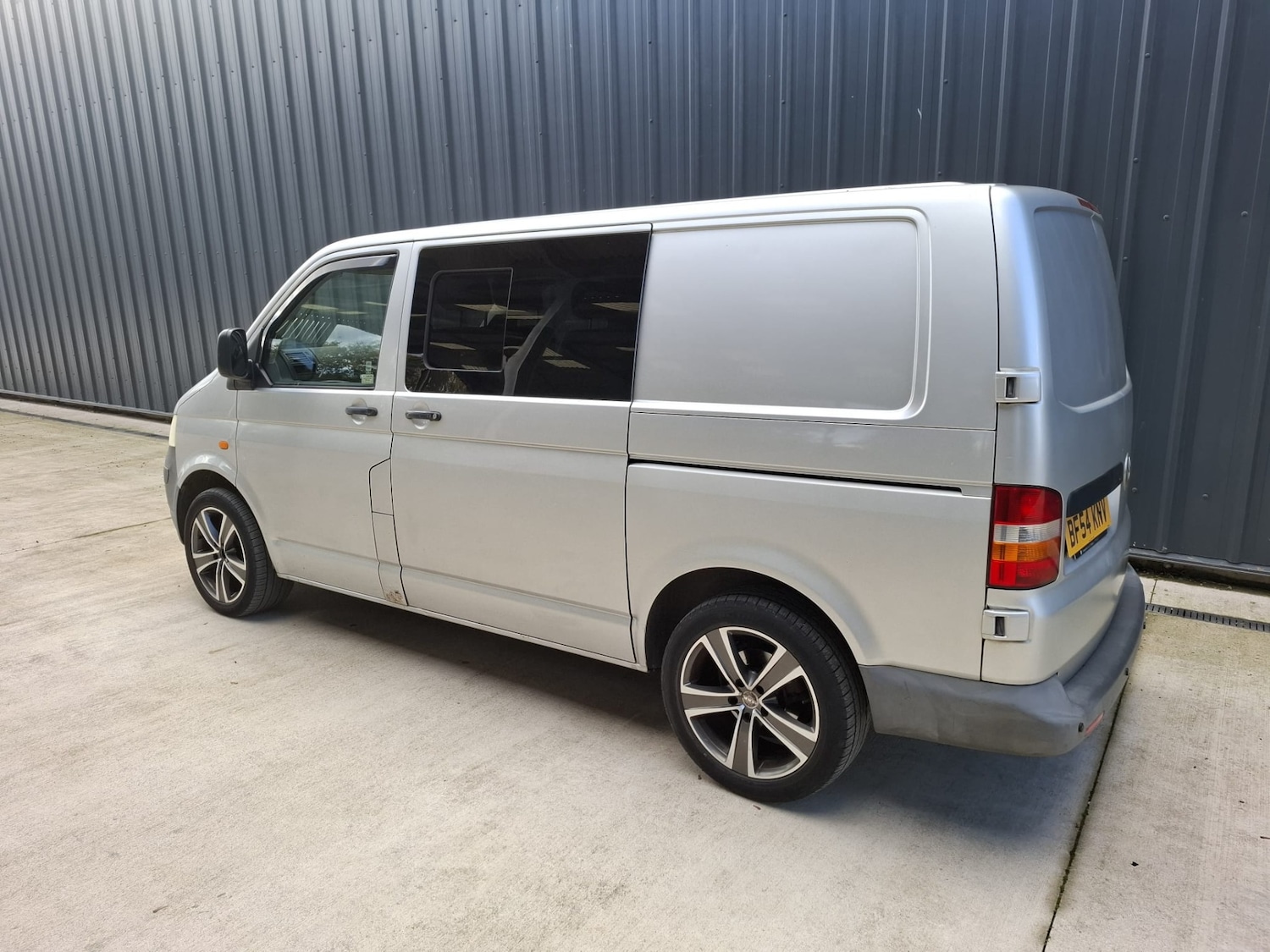 Used Volkswagen Transporter 2004 for sale - 76343834: Photo 7