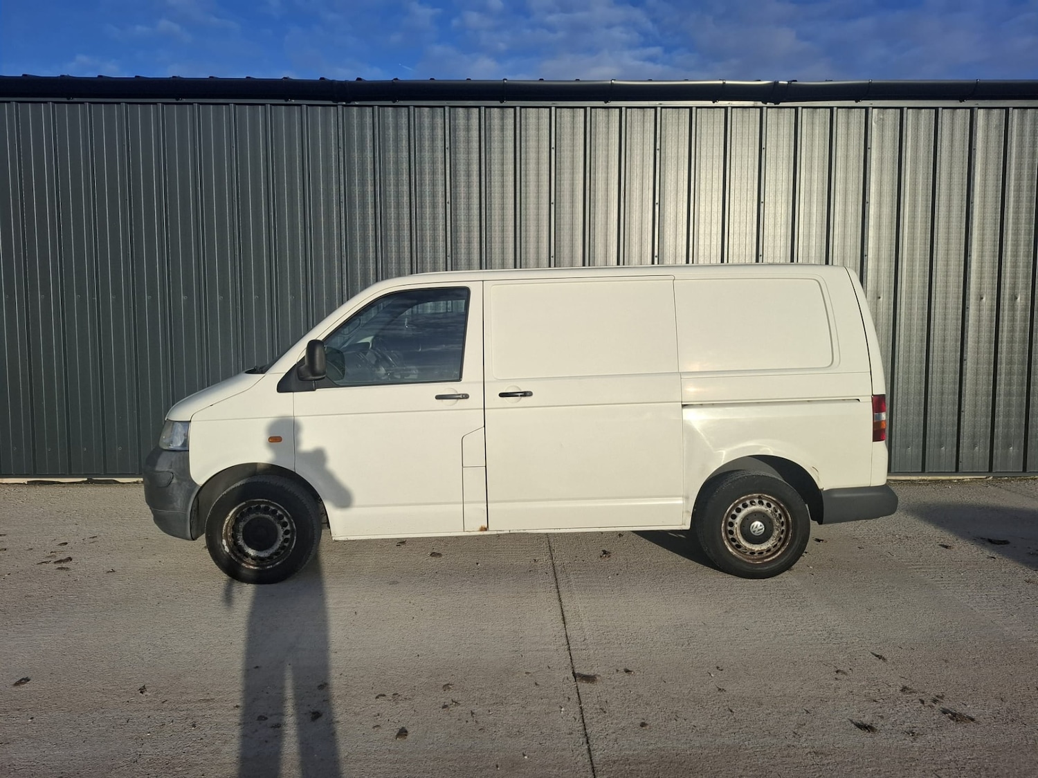 Used Volkswagen Transporter 2003 for sale - 76384722: Photo 3