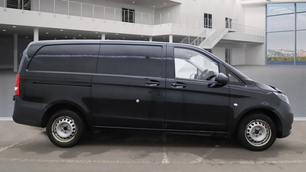 Used Mercedes-Benz Vito 2018 for sale - 76770299: Photo 5