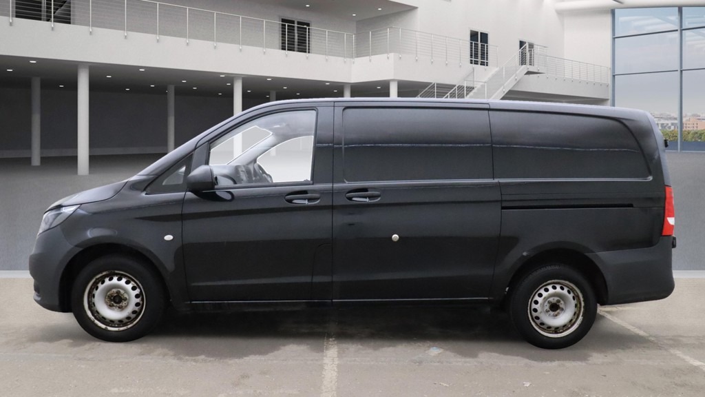 Used Mercedes-Benz Vito 2018 for sale - 76770299: Photo 6
