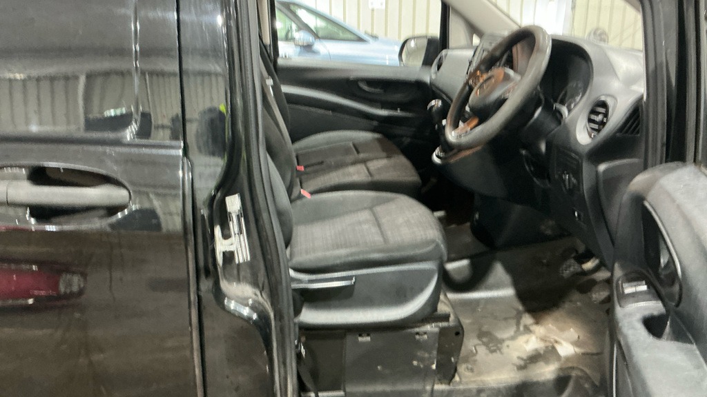 Used Mercedes-Benz Vito 2018 for sale - 76770299: Photo 9