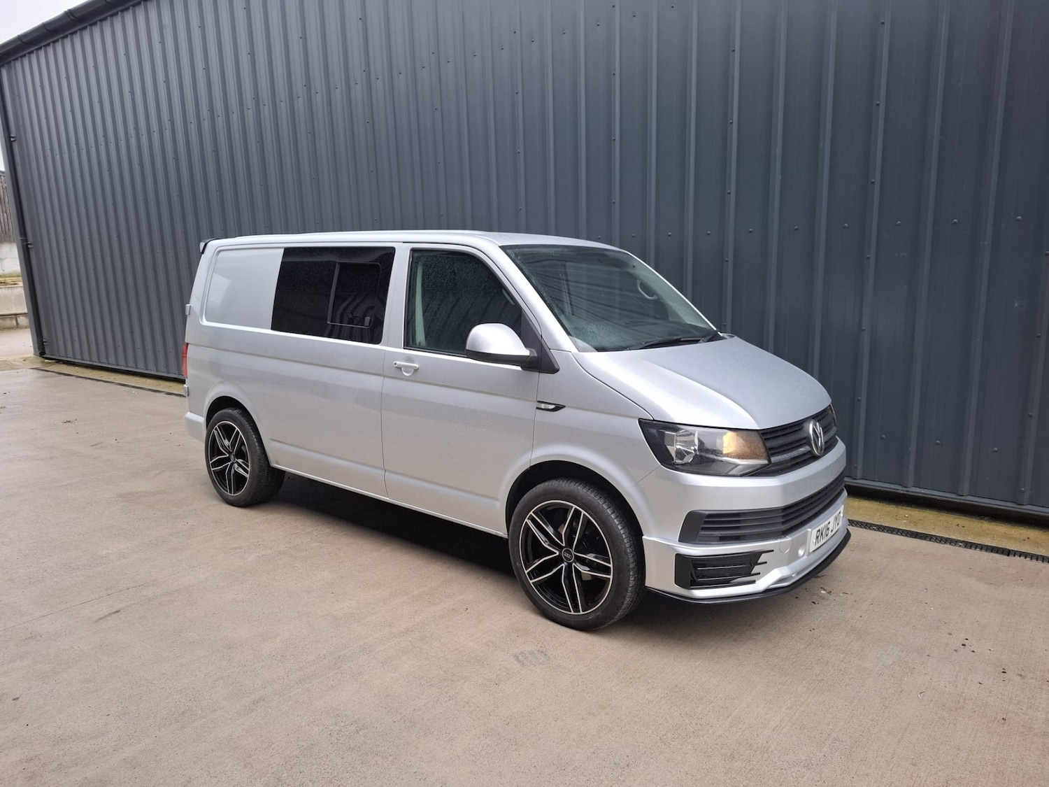 Used Volkswagen Transporter 2016 for sale - 77380761: Photo 4