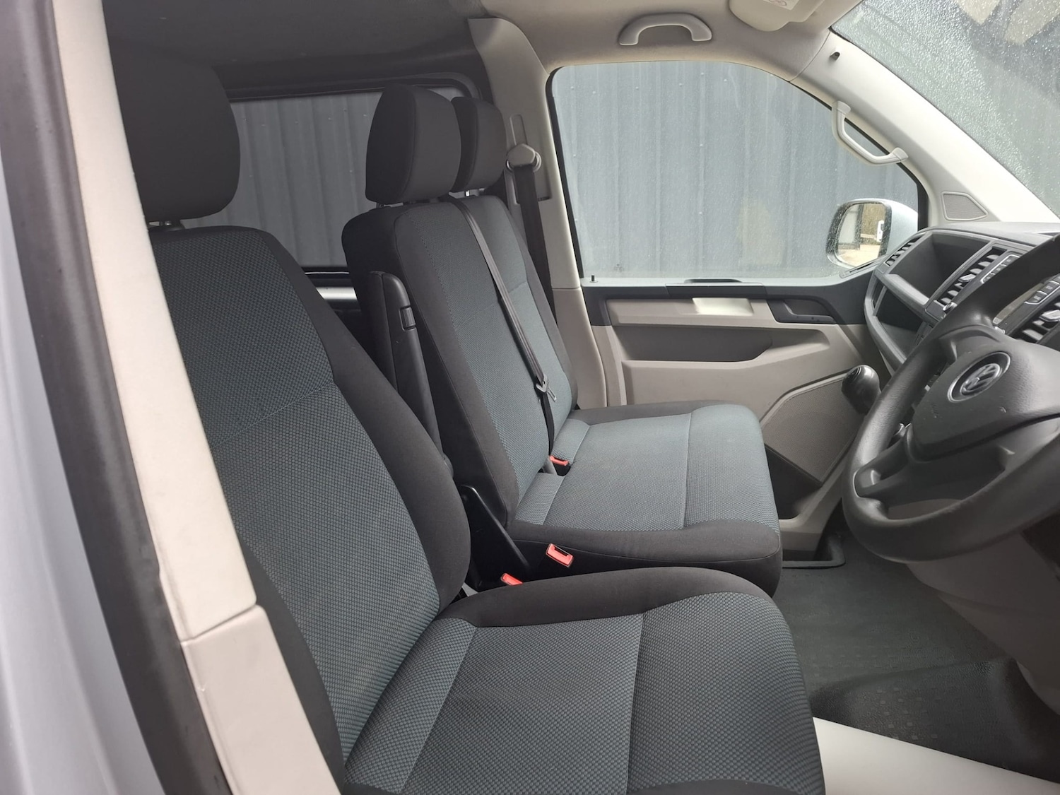 Used Volkswagen Transporter 2016 for sale - 77380761: Photo 7