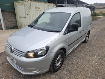 Used Volkswagen Caddy 2012 for sale - 76268689: Photo 2