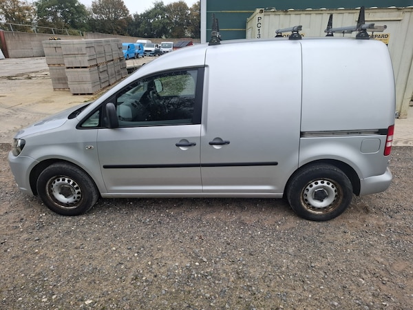 Used Volkswagen Caddy 2012 for sale - 76268689: Photo 3
