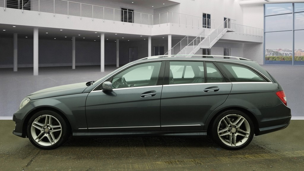 Used Mercedes-Benz C Class 2012 for sale - 77277656: Photo 6