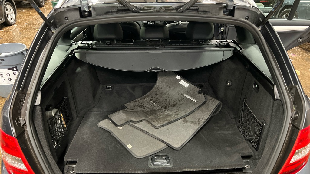 Used Mercedes-Benz C Class 2012 for sale - 77277656: Photo 7