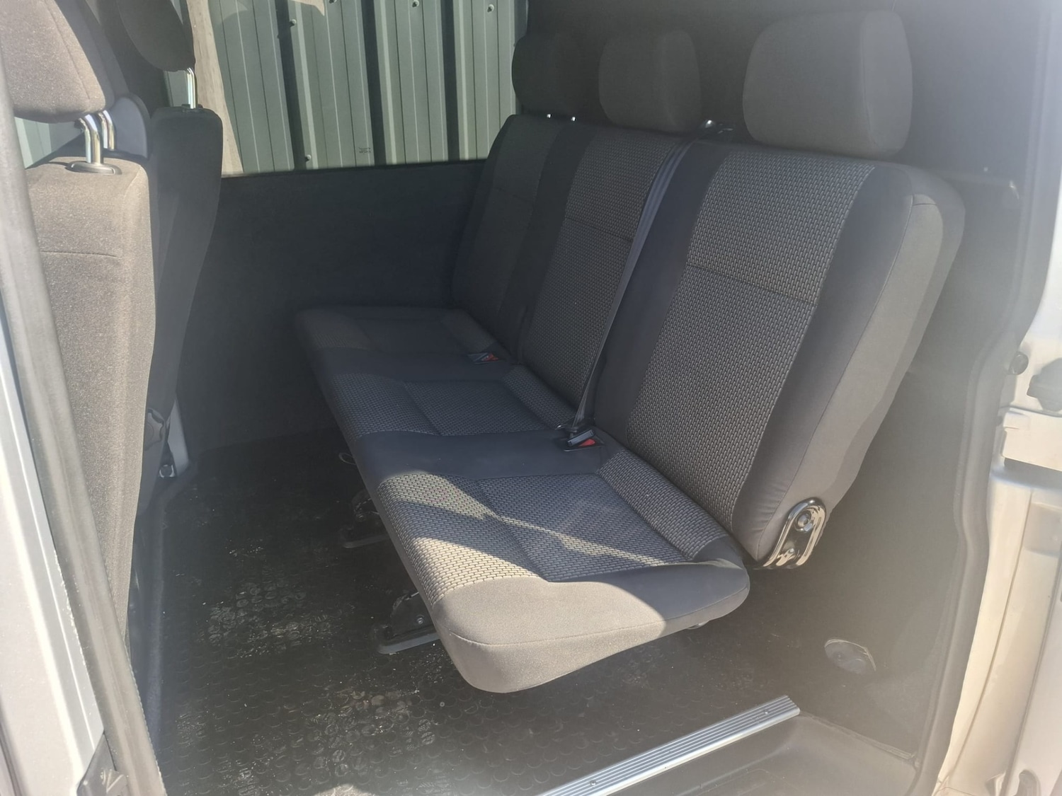 Used Volkswagen Transporter 2017 for sale - 77932686: Photo 2