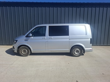Used Volkswagen Transporter 2017 for sale - 77932686: Photo