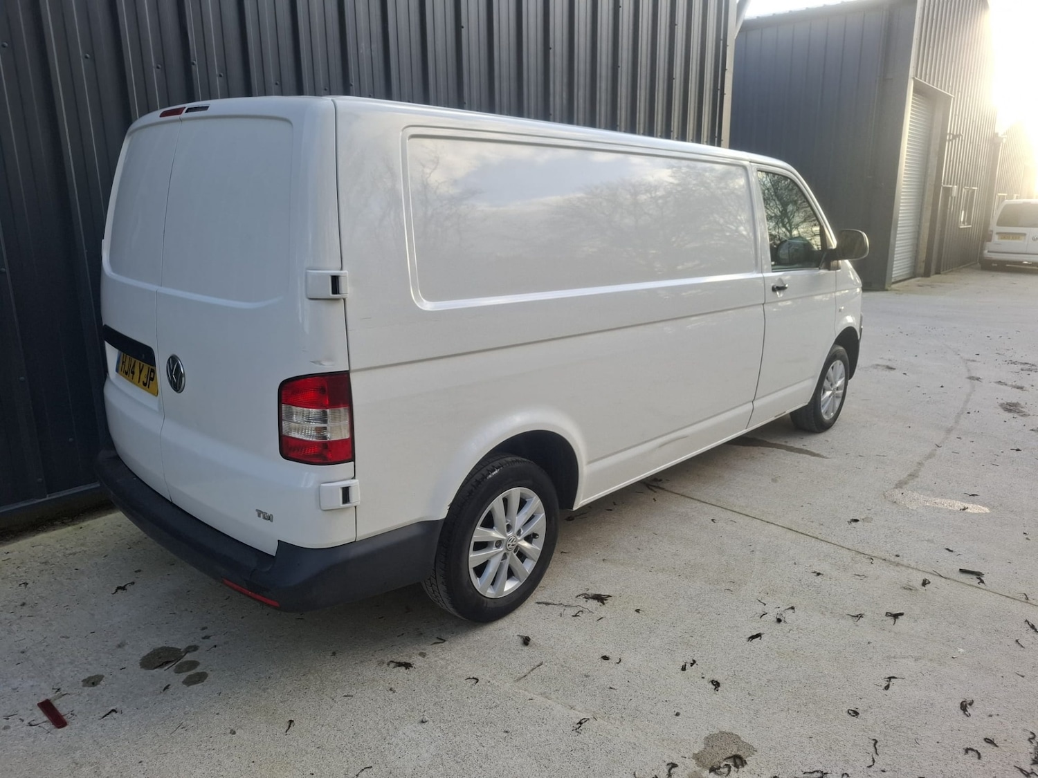 Used Volkswagen Transporter 2014 for sale - 77833776: Photo 5