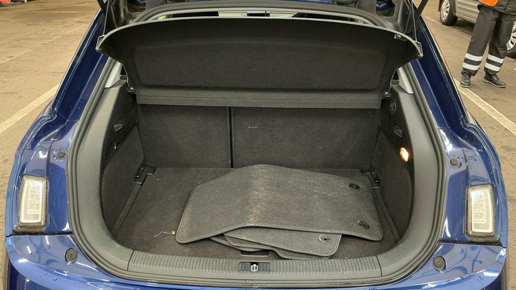 Used Audi A1 2011 for sale - 76770273: Photo 13