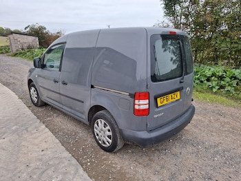 Used Volkswagen Caddy 2011 for sale - 76281811: Photo 3