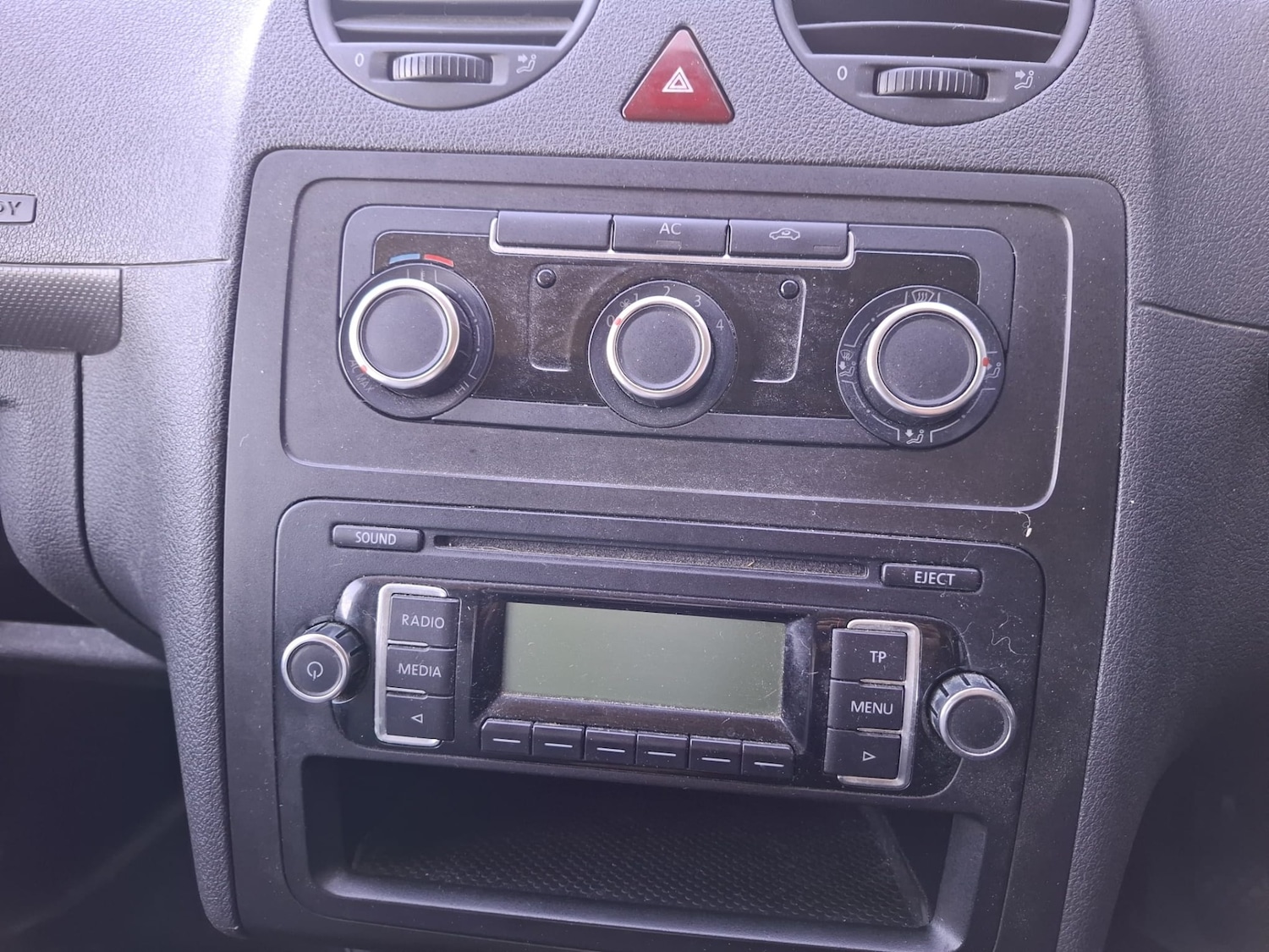 Used Volkswagen Caddy Maxi 2011 for sale - 76363114: Photo 3