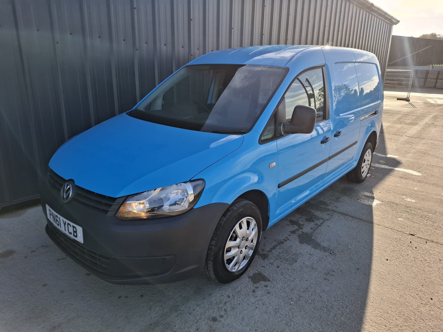 Used Volkswagen Caddy Maxi 2011 for sale - 76363114: Photo 7