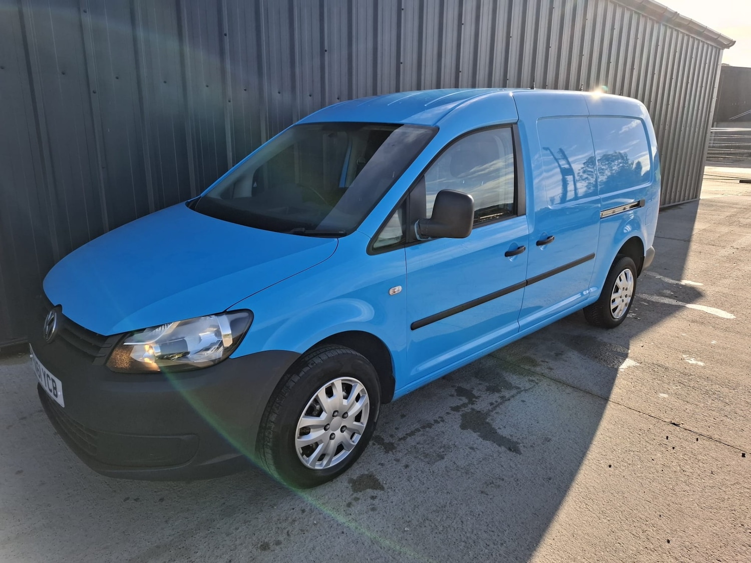 Used Volkswagen Caddy Maxi 2011 for sale - 76363114: Photo 8